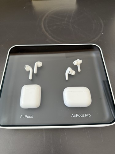 Rear apple earpods - rear,